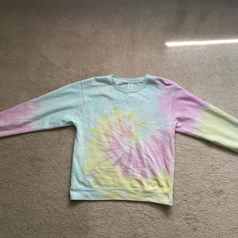 girls tie dye crewneck